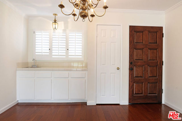 3544 S Centinela Avenue, Los Angeles CA: https://media.crmls.org/mediaz/1b6bc1c6-265a-4a9f-8eb4-1c2c1b5c0dc2.jpg