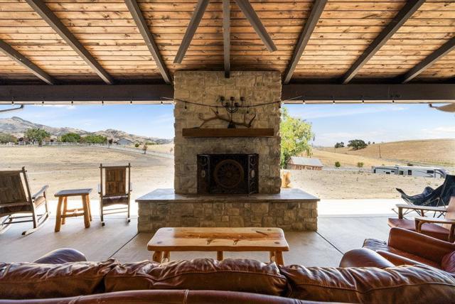 3000 Coppa Court, Hollister CA: https://media.crmls.org/mediaz/1b6c0b91-ecee-4dba-af54-ebf9f3666892.jpg