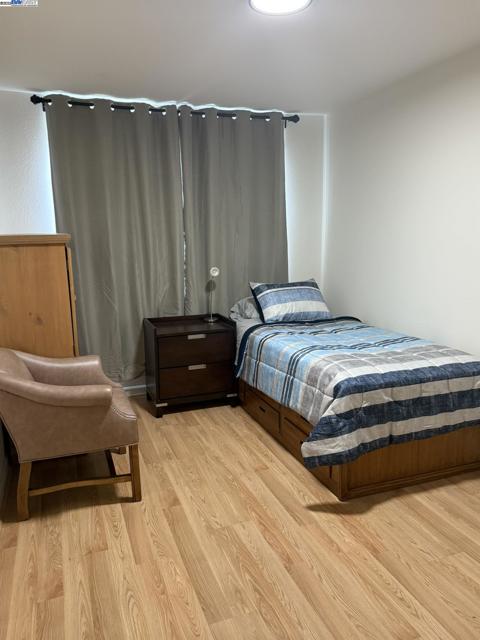 224 E Tennessee St, Fairfield CA: https://media.crmls.org/mediaz/1b6c1364-34d1-4fc8-8d71-b302940163ea.jpg