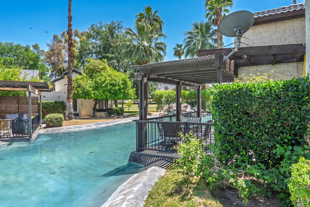 35 Pueblo Vista Drive
