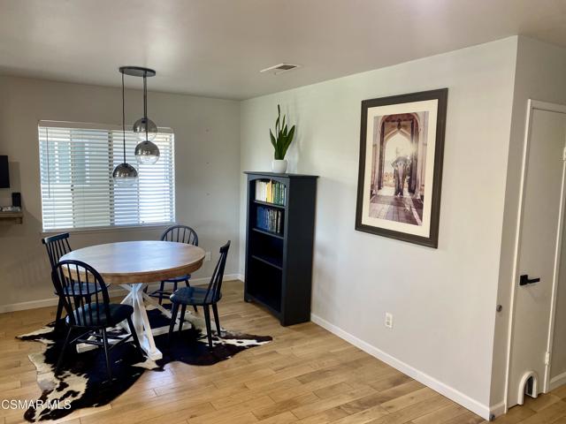 2703 Meadowwood, Santa Ana CA: https://media.crmls.org/mediaz/1b6cc9a4-c12b-41d8-bf9d-e6ca9e94c960.jpg