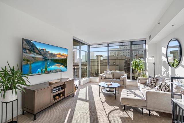 1441 9th Ave, San Diego CA: https://media.crmls.org/mediaz/1b6ce6e3-124b-4d70-898c-2a6fa75c2da4.jpg