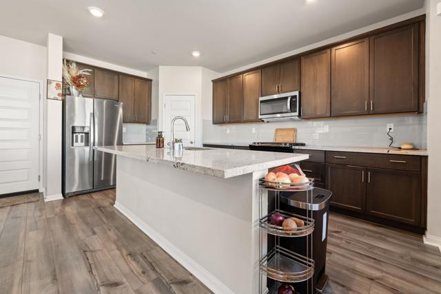13305 Cultivate Ct, Valley Center CA: https://media.crmls.org/mediaz/1b6db8a5-7c2c-4774-abc4-20b45c0cbbb2.jpg