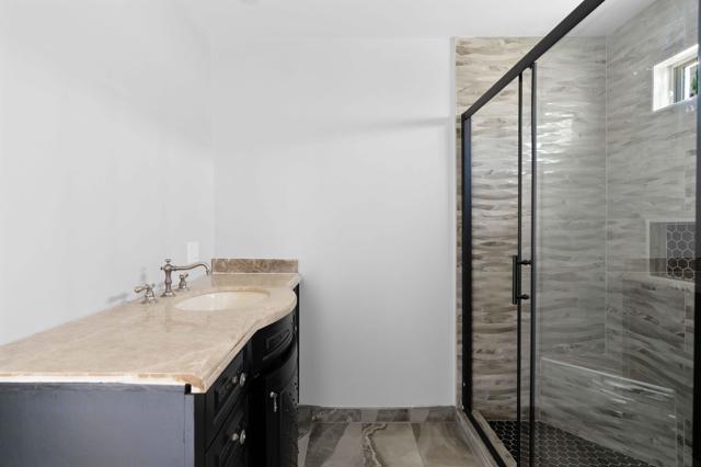 72420 Windlass Drive, Mecca CA: https://media.crmls.org/mediaz/1b6e106d-9483-4681-bd31-d0dd7bce1e13.jpg
