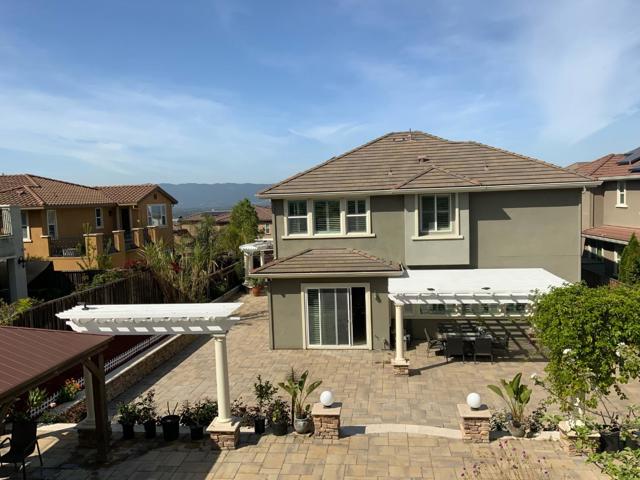 1701 TRAMONTI Drive, Dublin CA: https://media.crmls.org/mediaz/1b6f5bd7-57a0-4d4e-8ea1-2d904910d342.jpg