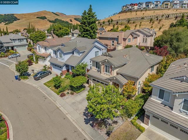 120 Woodcrest Dr, San Ramon CA: https://media.crmls.org/mediaz/1b6fc58f-da13-44cb-88ed-8f4420406dc8.jpg