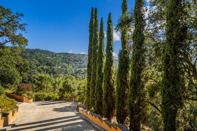 16497 S Kennedy Road, Los Gatos CA: https://media.crmls.org/mediaz/1b7050fd-a846-41a3-b28b-74e783a934b0.jpg