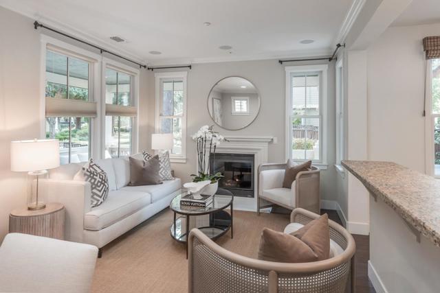 207 Pearl Lane, Menlo Park CA: https://media.crmls.org/mediaz/1b70e18f-a811-4ca6-8ebd-f718bb06b367.jpg