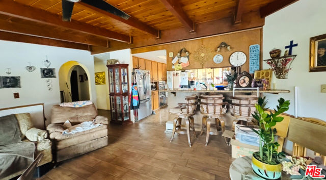 1121 Devore Road, San Bernardino CA: https://media.crmls.org/mediaz/1b7200ad-091b-4438-baf7-4a0e392956f3.jpg