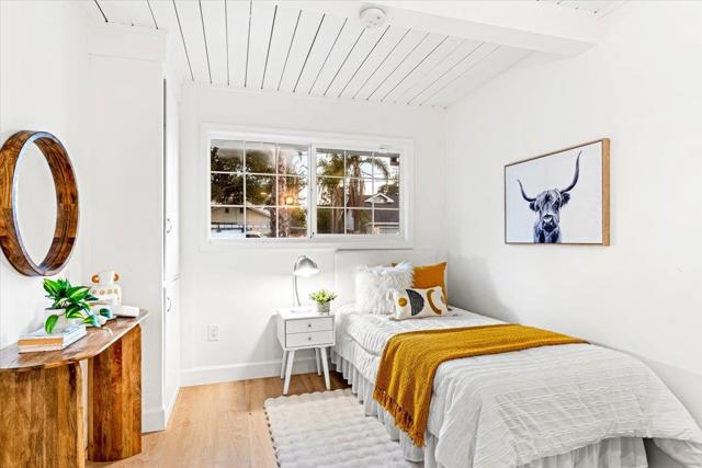 Image 14 of 35 For 21060 Tulita Court