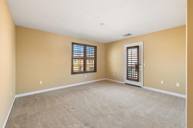 Image 23 of 44 For 52130 Desert Spoon Court