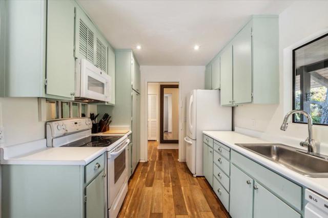 9500 Center Street, Carmel CA: https://media.crmls.org/mediaz/1b72f320-8a18-44c3-ae13-8bc8aaf309df.jpg