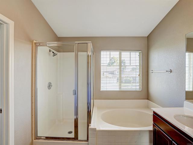 Detail Gallery Image 34 of 51 For 13467 Leafwood Dr, Corona,  CA 92883 - 4 Beds | 3 Baths