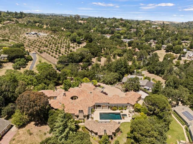 25751 Elena Road, Los Altos Hills CA: https://media.crmls.org/mediaz/1b732c7e-4070-4546-83f2-de6dc7ef9605.jpg