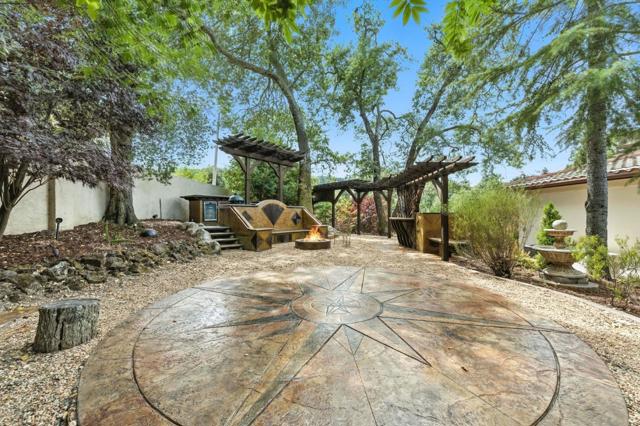 18702 Bear Creek Road, Los Gatos CA: https://media.crmls.org/mediaz/1b73963f-5d03-4332-9e1d-a0ffbefb8c34.jpg