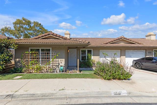 Detail Gallery Image 1 of 1 For 1317 Sundown Glen, Escondido,  CA 92026 - 2 Beds | 2 Baths