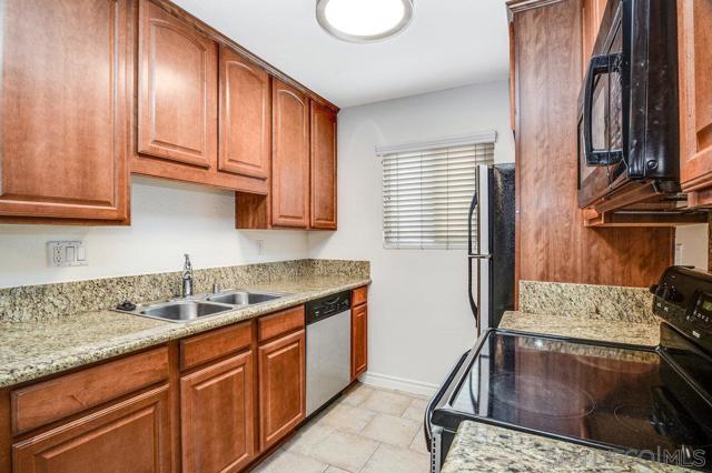 Image 12 of 25 For 4737 34th St  Unit #7