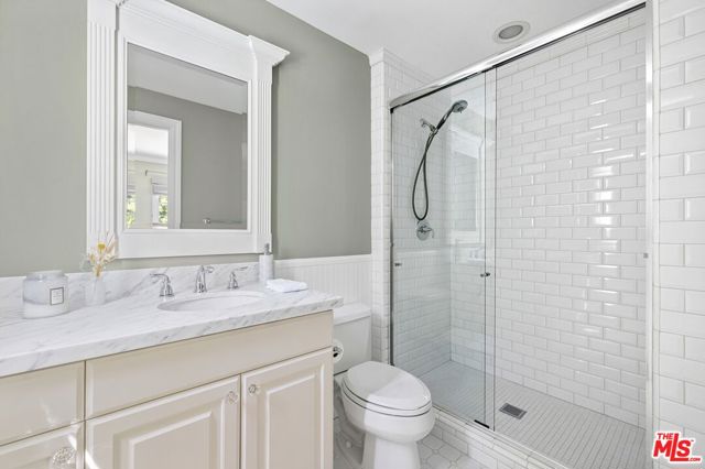 17710 Karen Drive, Encino CA: https://media.crmls.org/mediaz/1b774a98-3cc2-45ac-b6e1-a2f31a10757f.jpg