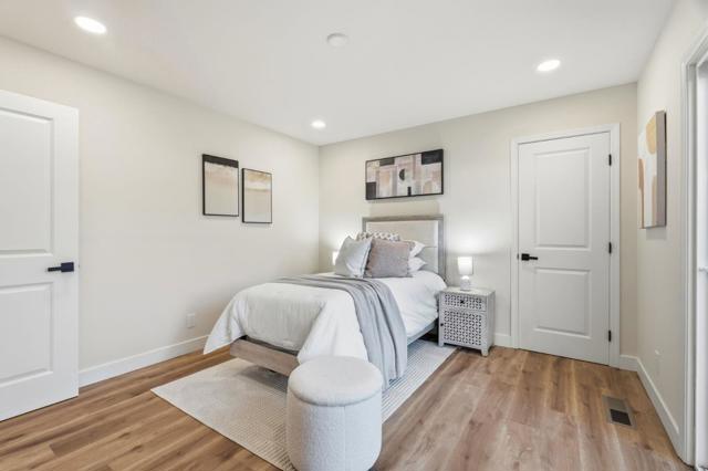 605 Corliss Way, Campbell CA: https://media.crmls.org/mediaz/1b78243a-a03e-446d-beb0-ddafa767b80a.jpg