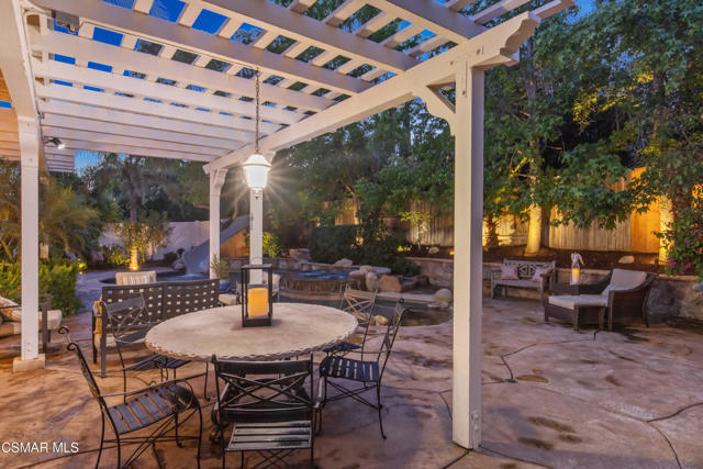 943 Paseo Barona, Camarillo CA: https://media.crmls.org/mediaz/1b79e5b3-7845-4d9f-bfe2-21902fa42ce2.jpg
