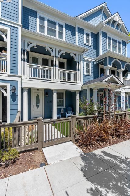 Details for 2105 Eagle Ave, Alameda, CA 94501