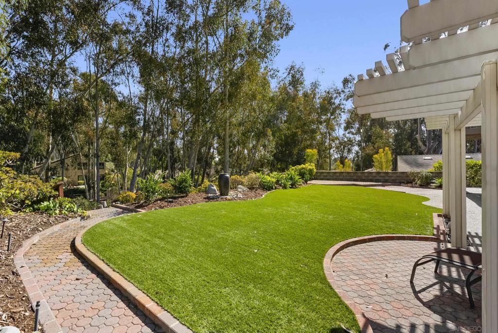 MLS #250036345SD img 45