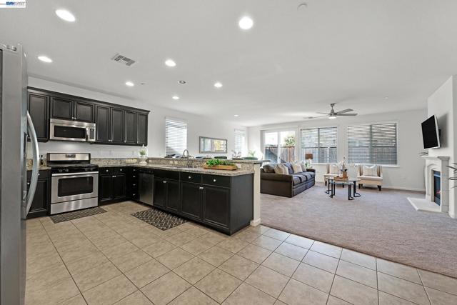 Image 9 of 34 For 8219 Brookhaven Cir