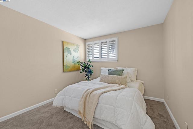 5375 Sandra Way, Livermore CA: https://media.crmls.org/mediaz/1b7c8f41-0be8-4161-962b-20a9dfdff8df.jpg
