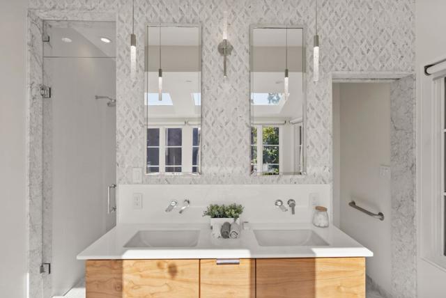 2853 Broderick Street, San Francisco CA: https://media.crmls.org/mediaz/1b7d3605-8a83-49e9-9a7d-493b8a4e8605.jpg