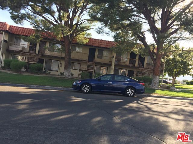 Image 13 of 16 For 9647 Spyglass Avenue 24