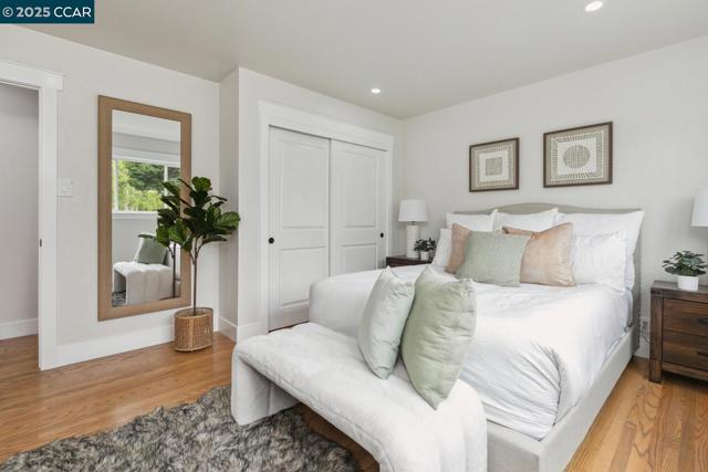 3115 Ebano Dr, Walnut Creek CA: https://media.crmls.org/mediaz/1b7e4f2a-f6a5-4ca1-bfcd-c17a2b1506bf.jpg