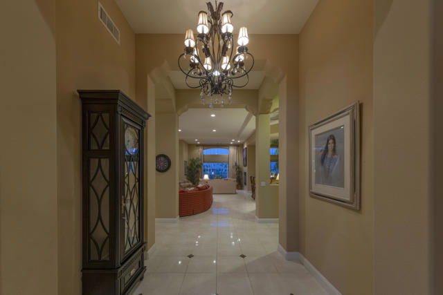 107 Via Bella, Rancho Mirage CA: https://media.crmls.org/mediaz/1b7ea6b3-826c-451e-9b86-a4da406b5d81.jpg