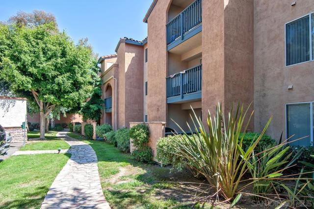 7190 Shoreline Dr, San Diego CA: https://media.crmls.org/mediaz/1b7f87dc-4146-4c69-b7bd-00539d510b71.jpg