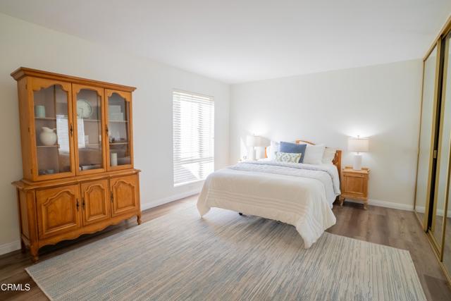 5142 Village 5, Camarillo CA: https://media.crmls.org/mediaz/1b80e8de-f44b-4e0f-b8e8-a4a3a08186f5.jpg