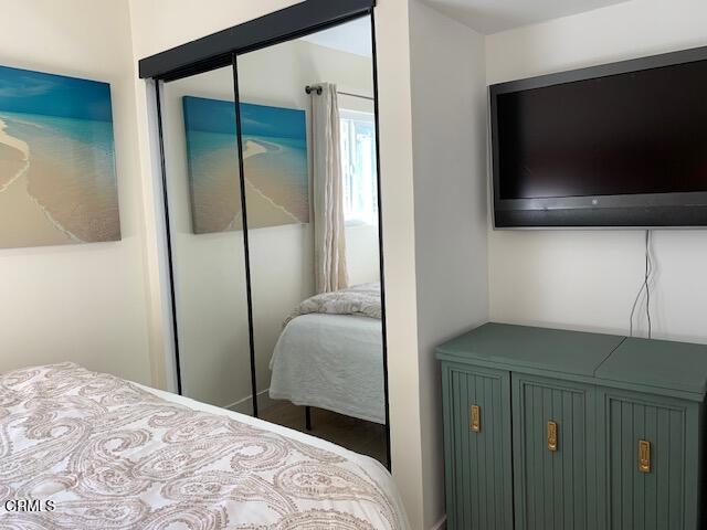 5356 Driftwood Street, Oxnard CA: https://media.crmls.org/mediaz/1b81ae07-8b34-4608-9e72-b323ca674cd5.jpg
