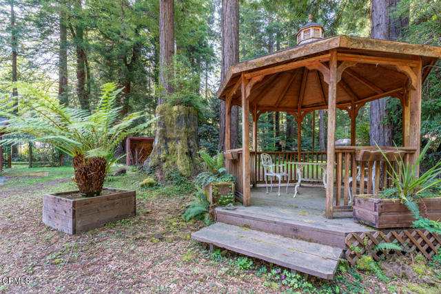 Detail Gallery Image 30 of 44 For 12141 Pinewood Rd, Mendocino,  CA 95460 - 3 Beds | 2 Baths