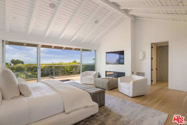 Drew Fenton | 1822 Westridge Road Los Angeles CA | MLS: 7400689
