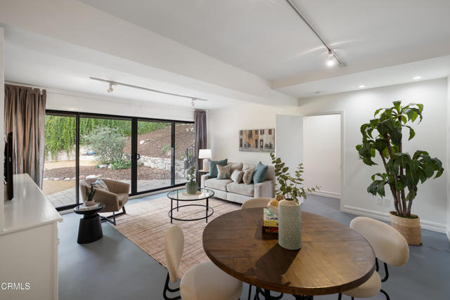 Detail Gallery Image 41 of 74 For 3232 Vickers Dr, Glendale,  CA 91208 - 3 Beds | 2 Baths