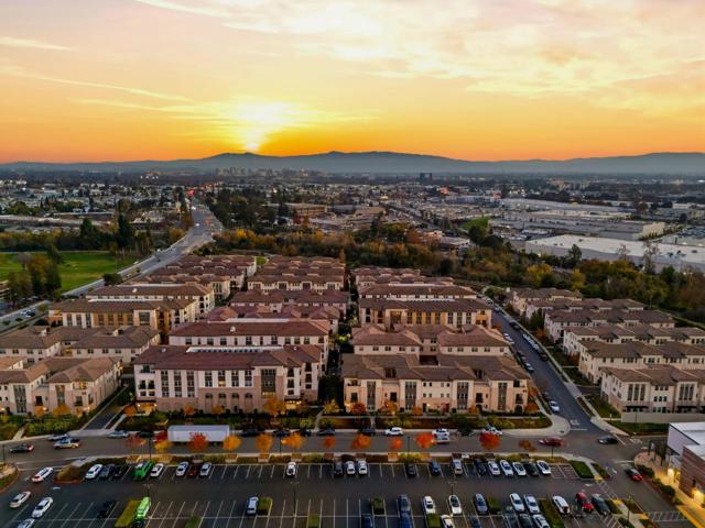 1057 Foxglove Place, San Jose CA: https://media.crmls.org/mediaz/1b861bf4-997c-4d62-a03e-2741f0399473.jpg