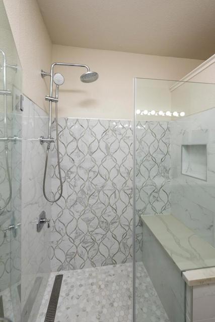 2006 Hastings Shore Lane, Redwood City CA: https://media.crmls.org/mediaz/1b865821-baac-4a55-9499-cd1d0a846b32.jpg