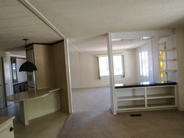 39640 Desert Greens E Drive, Palm Desert CA: https://media.crmls.org/mediaz/1b868a6e-e90e-462c-8ee0-d823a2ba43e9.jpg