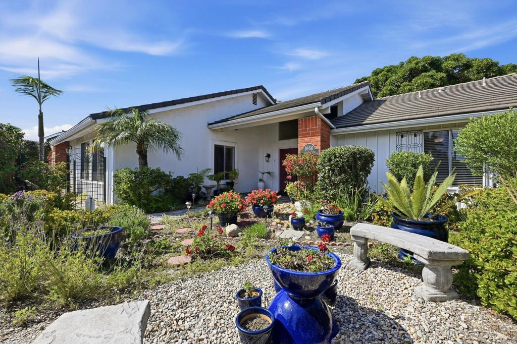 1066 Guildford Court - photo 5