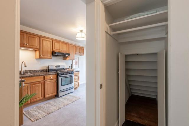 1222 Lincoln Avenue, Pacific Grove CA: https://media.crmls.org/mediaz/1b8824c4-9a6b-49bd-9b7b-e481cbb96038.jpg