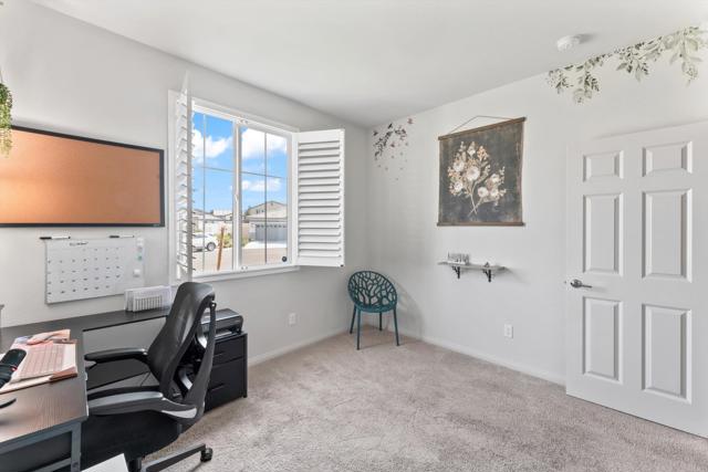 Detail Gallery Image 11 of 42 For 1788 Iris Cir, San Jacinto,  CA 92583 - 3 Beds | 2 Baths