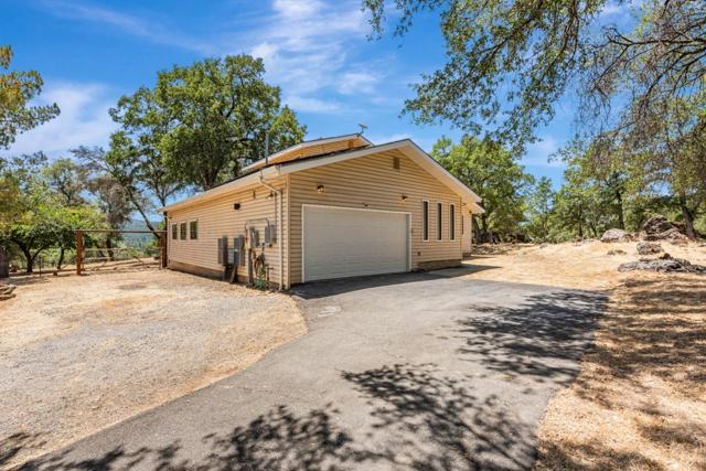3748 Baldwin Drive, Placerville CA: https://media.crmls.org/mediaz/1b89fc35-9d80-4549-a78e-e84b4ebd3b33.jpg