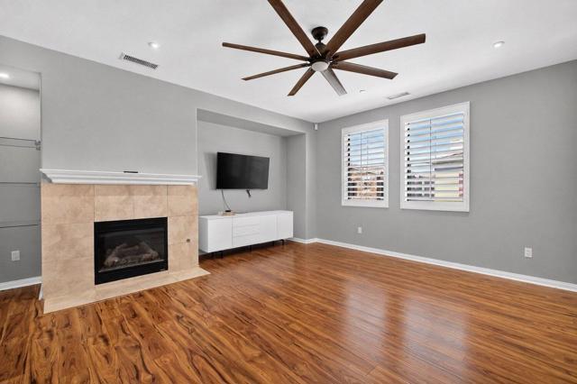 2073 Via Alba, Palm Desert, CA 92260