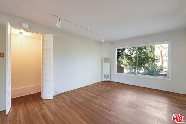 2461 McCready Avenue, Los Angeles CA: https://media.crmls.org/mediaz/1b8b0777-6542-42ab-92dd-9c0d91c746f2.jpg