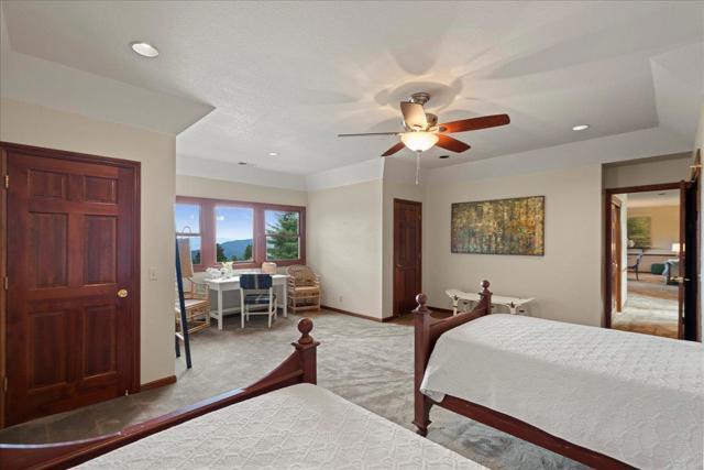 19960 Skyline Boulevard, Los Gatos CA: https://media.crmls.org/mediaz/1b8cd2a7-3c61-4e11-b2d8-27203e005aa1.jpg