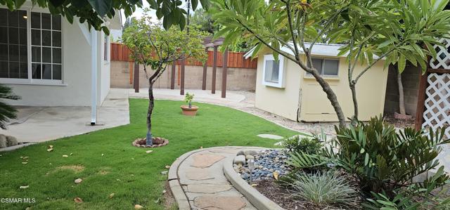 7427 Sausalito Avenue, West Hills CA: https://media.crmls.org/mediaz/1b8cf71a-76f8-41d6-b417-556c5838ec2c.jpg