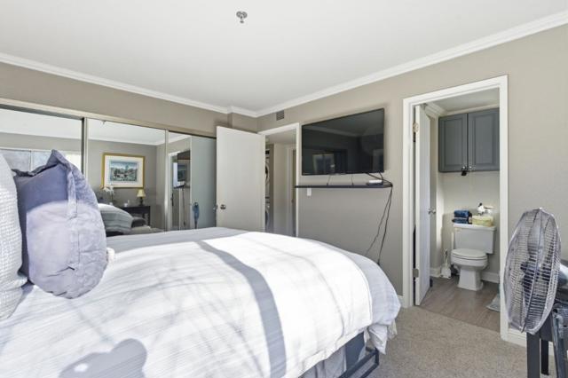 2530 Oak Road, Walnut Creek CA: https://media.crmls.org/mediaz/1b8d054d-8821-479c-aade-2658b85fba17.jpg